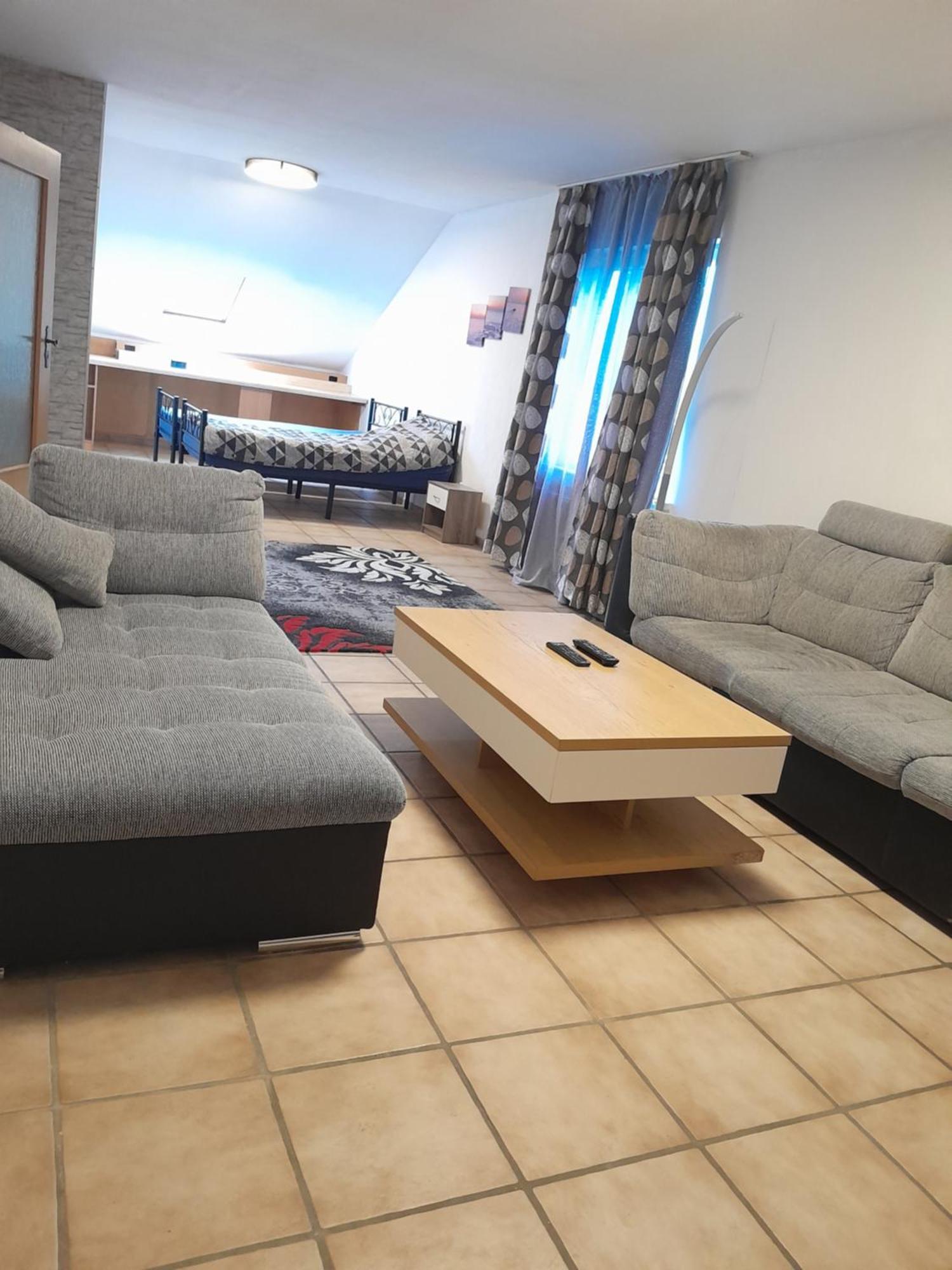 Ferienwohnung In Erftstadt Ngoại thất bức ảnh
